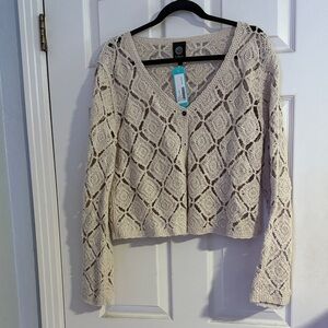 Bobeau Cream V-Neck Women's Sweater